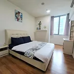 Summer Suites Apartment @Klcc By Sarah\'S Lodge